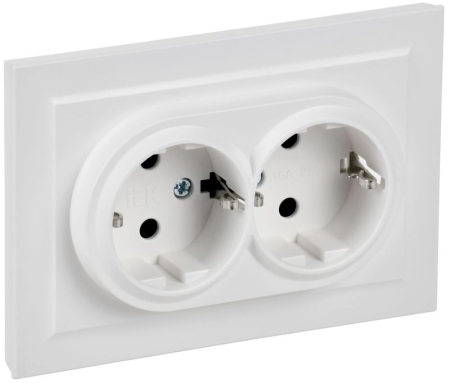 Розетка 2-м СП BRITE РСш12-3-БрАБ 16А в сборе с заземл. защ. шторки арктич. бел. IEK BR-R24-16-K91-F