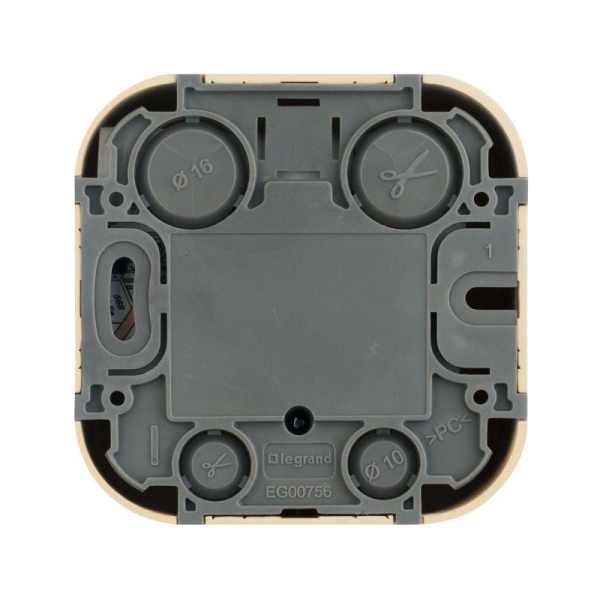 Розетка телефонная 1-м ОП Quteo RJ11 дерево IEK 782274