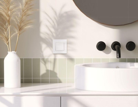 Переключатель 1-кл. Etika 10А IP44 250В безвинтов. зажимы бел. IEK 672207