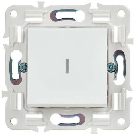 Выключатель проходной 1-кл. SKANDY 10А SK-V08W с индикацией арктич. бел. IEK SK-V12-1-10-K01