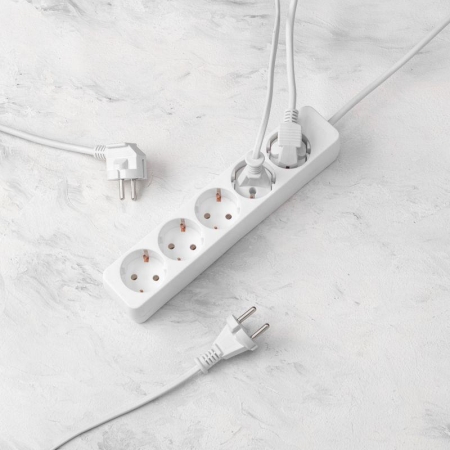 Удлинитель 5х3м с заземл. 3х0.75 бел. PROCONNECT 13-4212