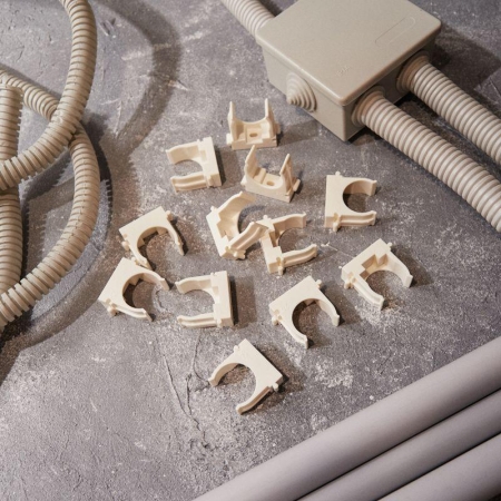 Держатель для труб (клипса) d25мм для монтажн. пистолета бел. Rexant 28-0425-3