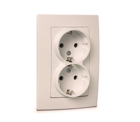 Розетка 2-я С/З Makel 32010082