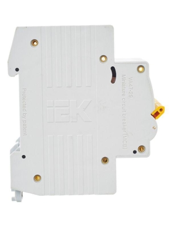 Выключатель автоматический модульный 3п D 16А 4.5кА ВА47-29 KARAT IEK MVA20-3-016-D