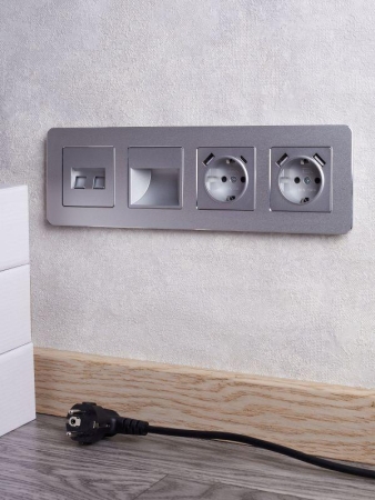 Рамка 4-м BRITE РУ-4-1-Бр метал. алюм. RE IEK BR-M42-M-01-K47