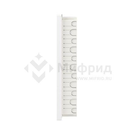 Щиток встраиваемый Фрейм (FRAME) 36мод. с бел. дверцей с 4 шинами PEN (2шт на 8 отверст. и 2шт на 10 отверст.) бел. DKC F36B1WW