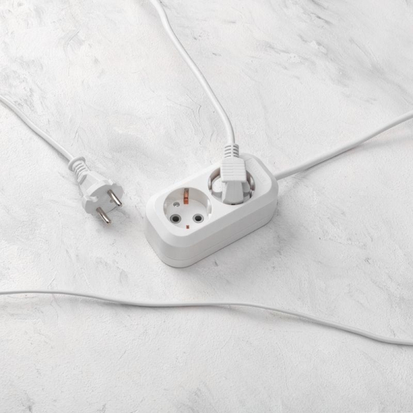 Удлинитель 2х1.5м с заземл. 3х0.75 бел. PROCONNECT 13-4202