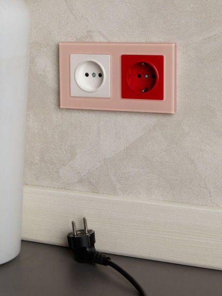 Рамка 2-м BRITE РУ-2-2-БрП стекло перс. матов. IEK BR-M22-G-31-K96