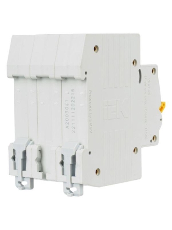 Выключатель автоматический модульный 3п C 16А 4.5кА ВА47-29 KARAT IEK MVA20-3-016-C