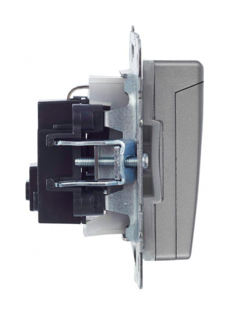 Розетка BRITE РСбш10-3-44-БрС 16А IP44 с заземл. защ. шторки с крышкой механизм сталь IEK BR-R16-16-44-K46