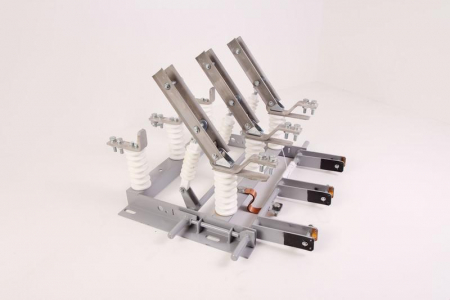 Разъединитель РВЗ-10/630-II Электрофарфор 00000108