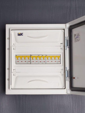 Выключатель автоматический модульный 1п B 6А 6кА ВА47-60M KARAT IEK MVA31-1-006-B